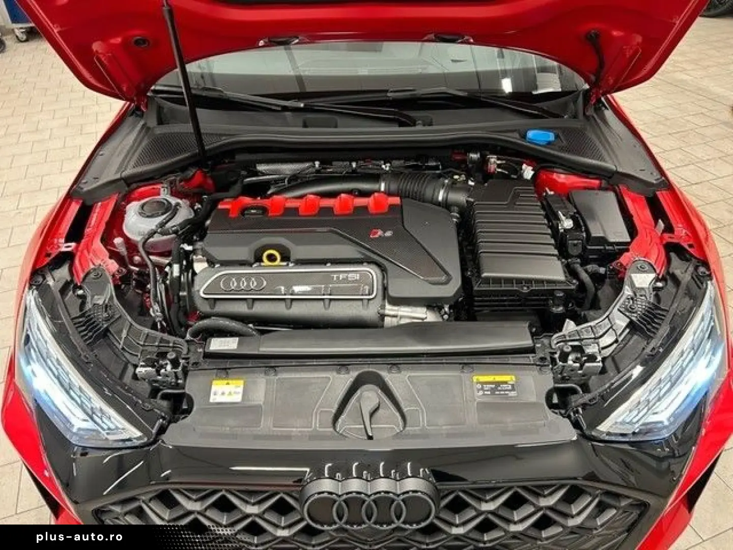 AUDI RS3 Limousine TFSI quattro  HEAD-UP PANO SONOS