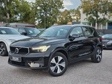 VOLVO XC40 Core  Leder  Pilot-Assyst  Kamera  Google