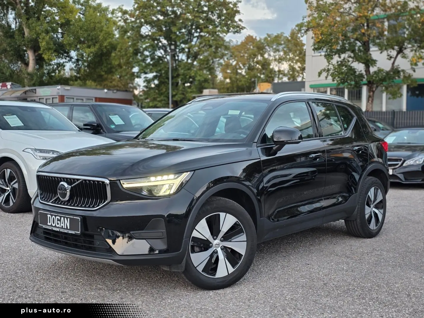VOLVO XC40 Core  Leder  Pilot-Assyst  Kamera  Google