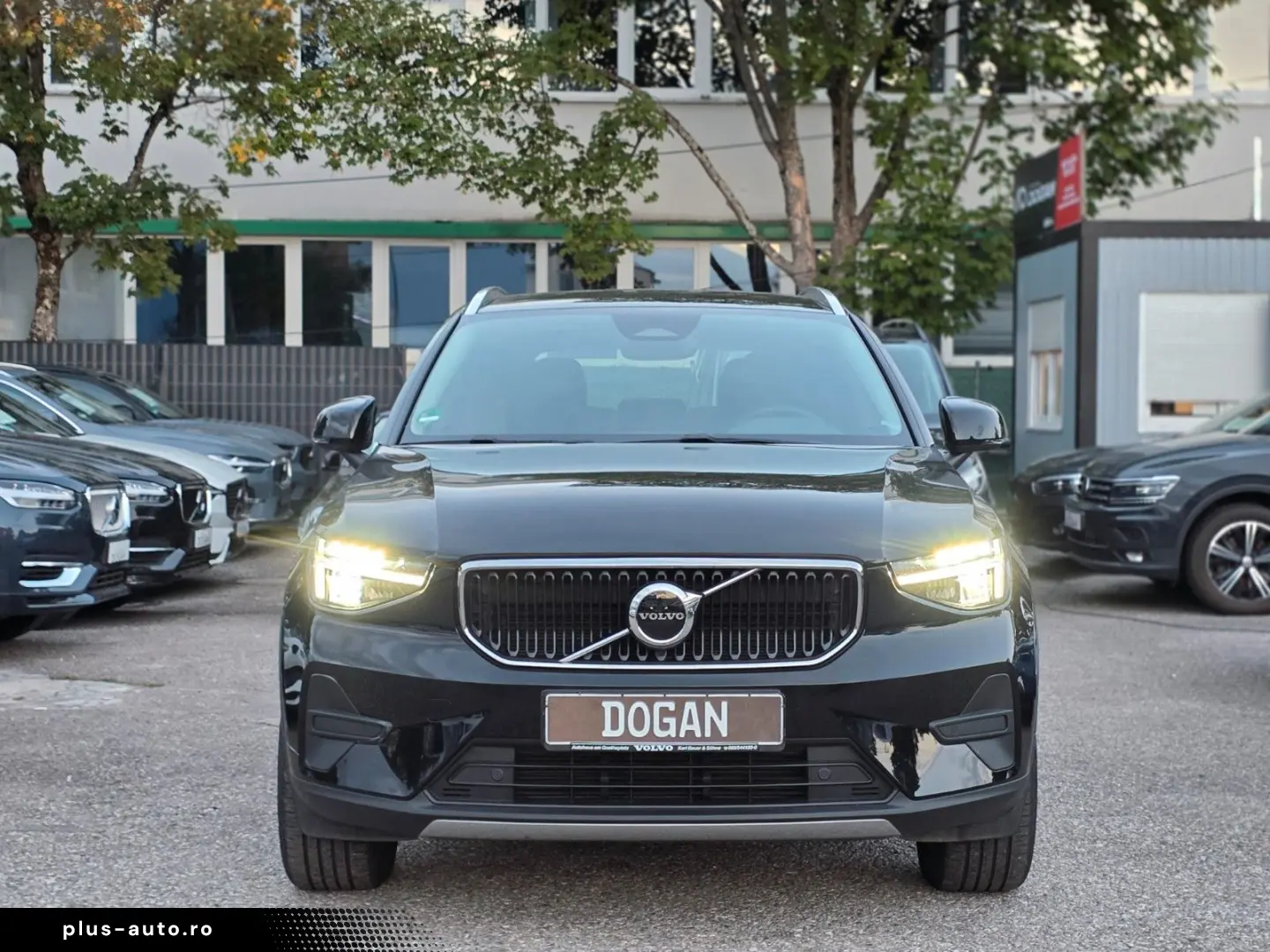 VOLVO XC40 Core  Leder  Pilot-Assyst  Kamera  Google