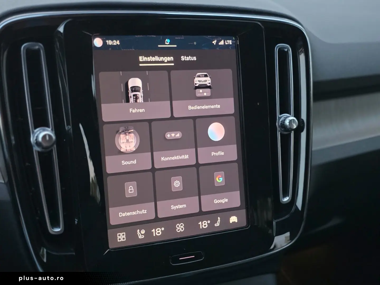 VOLVO XC40 Core  Leder  Pilot-Assyst  Kamera  Google