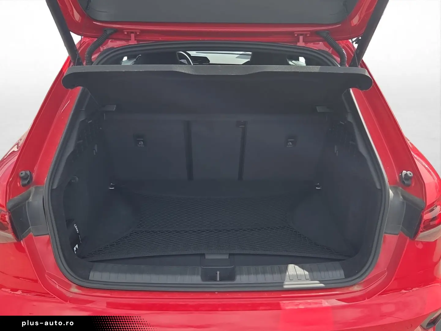 AUDI RS 3 Sportback 280 km h Sonos HUD Matrix Virtual
