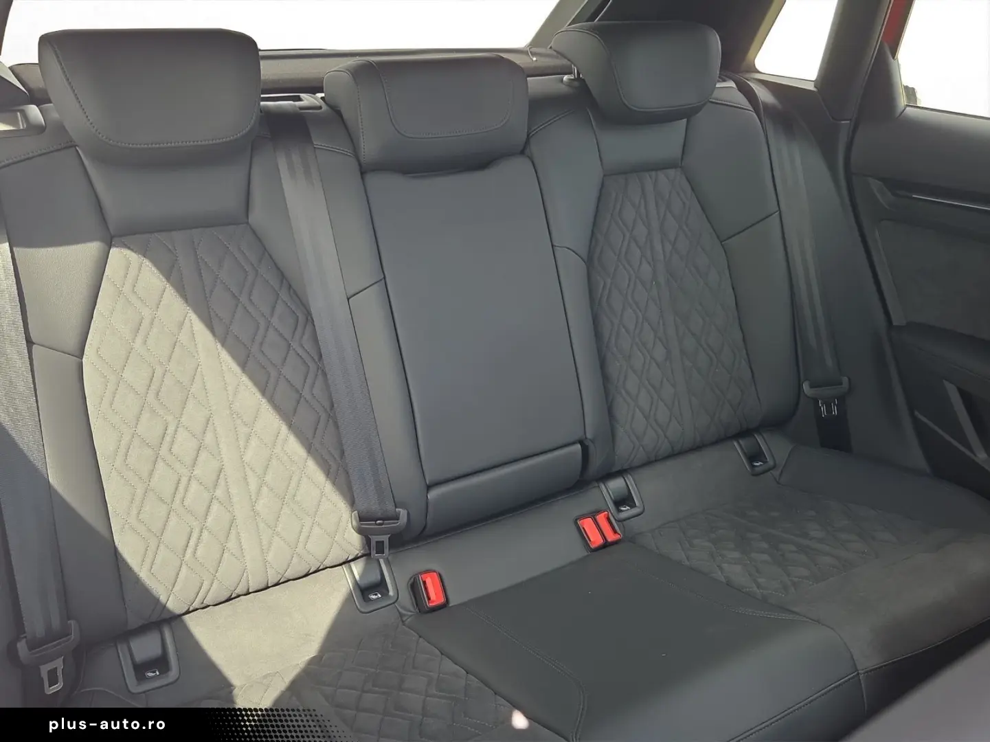 AUDI RS 3 Sportback 280 km h Sonos HUD Matrix Virtual