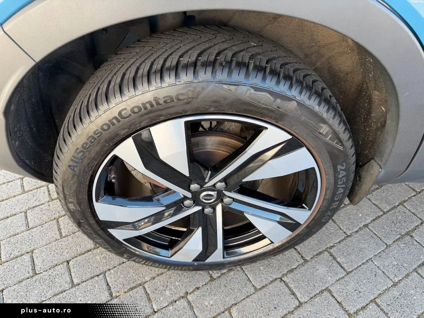 VOLVO XC40 B3 Plus Dark 2WD