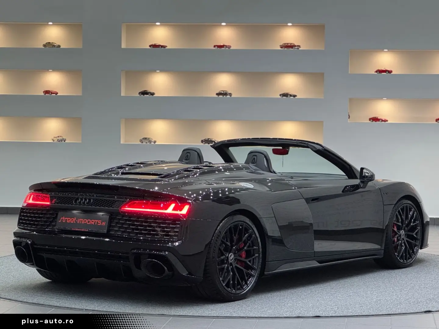 AUDI R8 5.2 FSI performance S tron. quat. Spyder