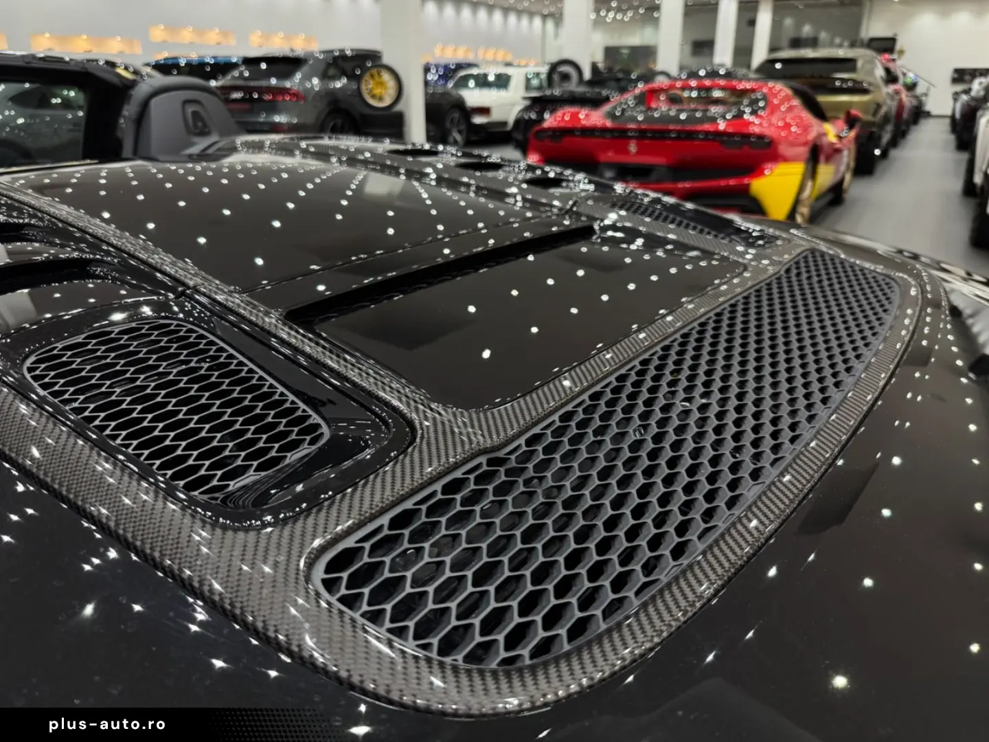 AUDI R8 5.2 FSI performance S tron. quat. Spyder