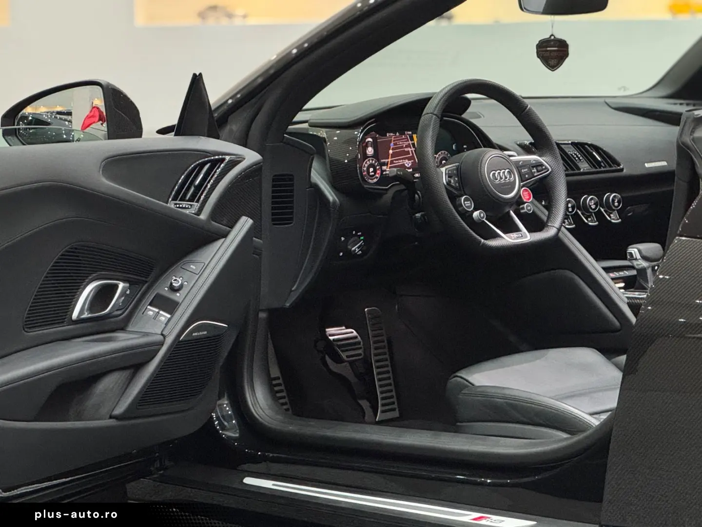 AUDI R8 5.2 FSI performance S tron. quat. Spyder