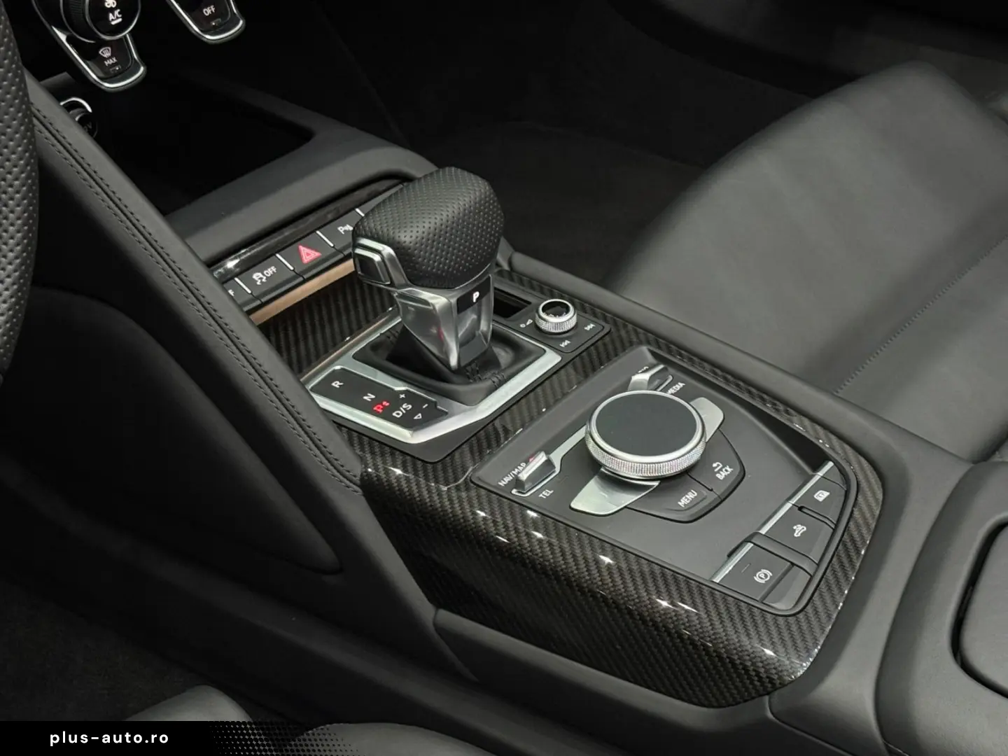 AUDI R8 5.2 FSI performance S tron. quat. Spyder