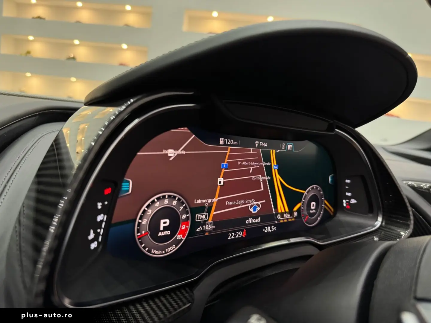 AUDI R8 5.2 FSI performance S tron. quat. Spyder