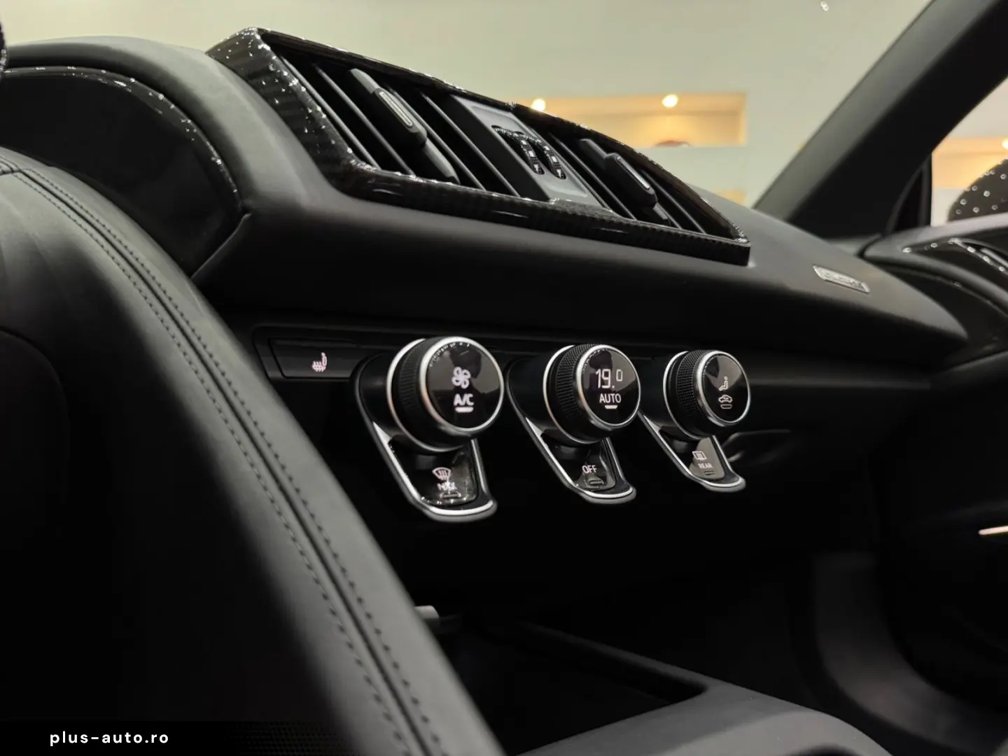 AUDI R8 5.2 FSI performance S tron. quat. Spyder