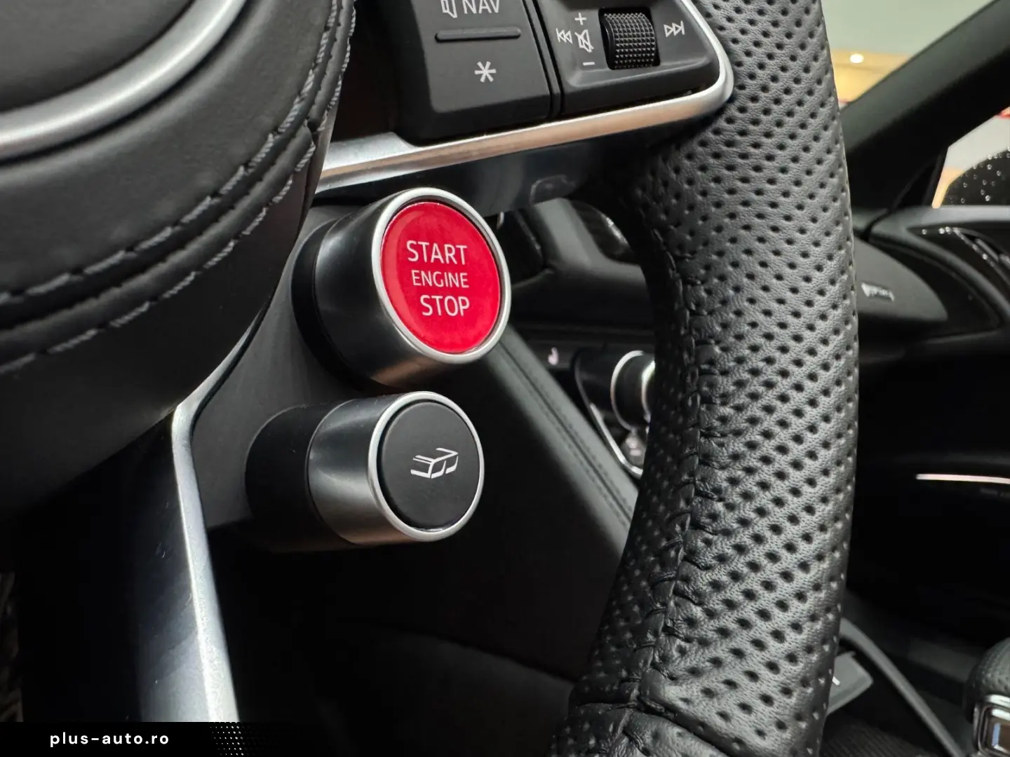 AUDI R8 5.2 FSI performance S tron. quat. Spyder