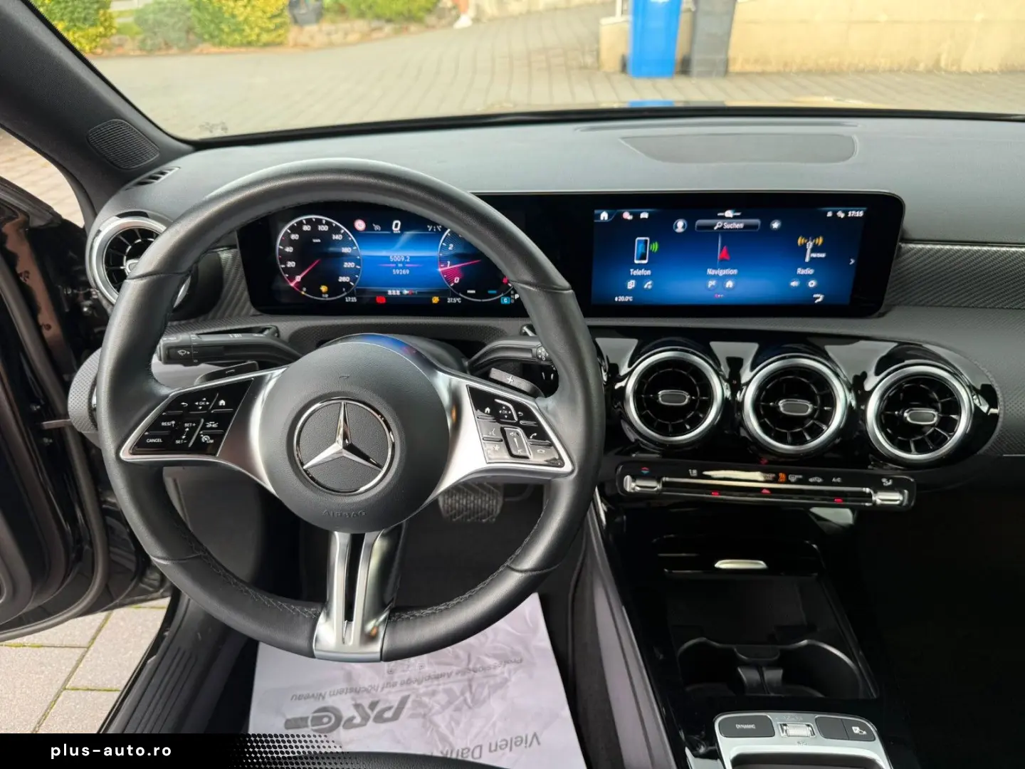 MERCEDES-BENZ A 180 Limousine Progressive