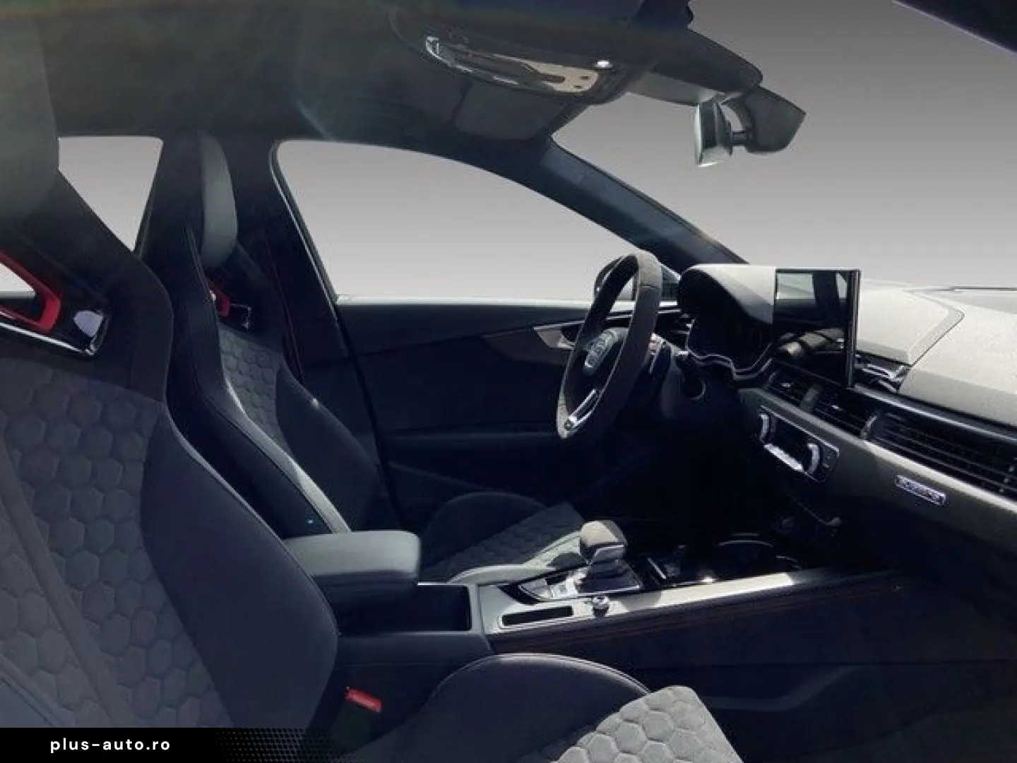 AUDI RS 4 Avant 2.9 TFSI quattro RS quattro AHK MATRI