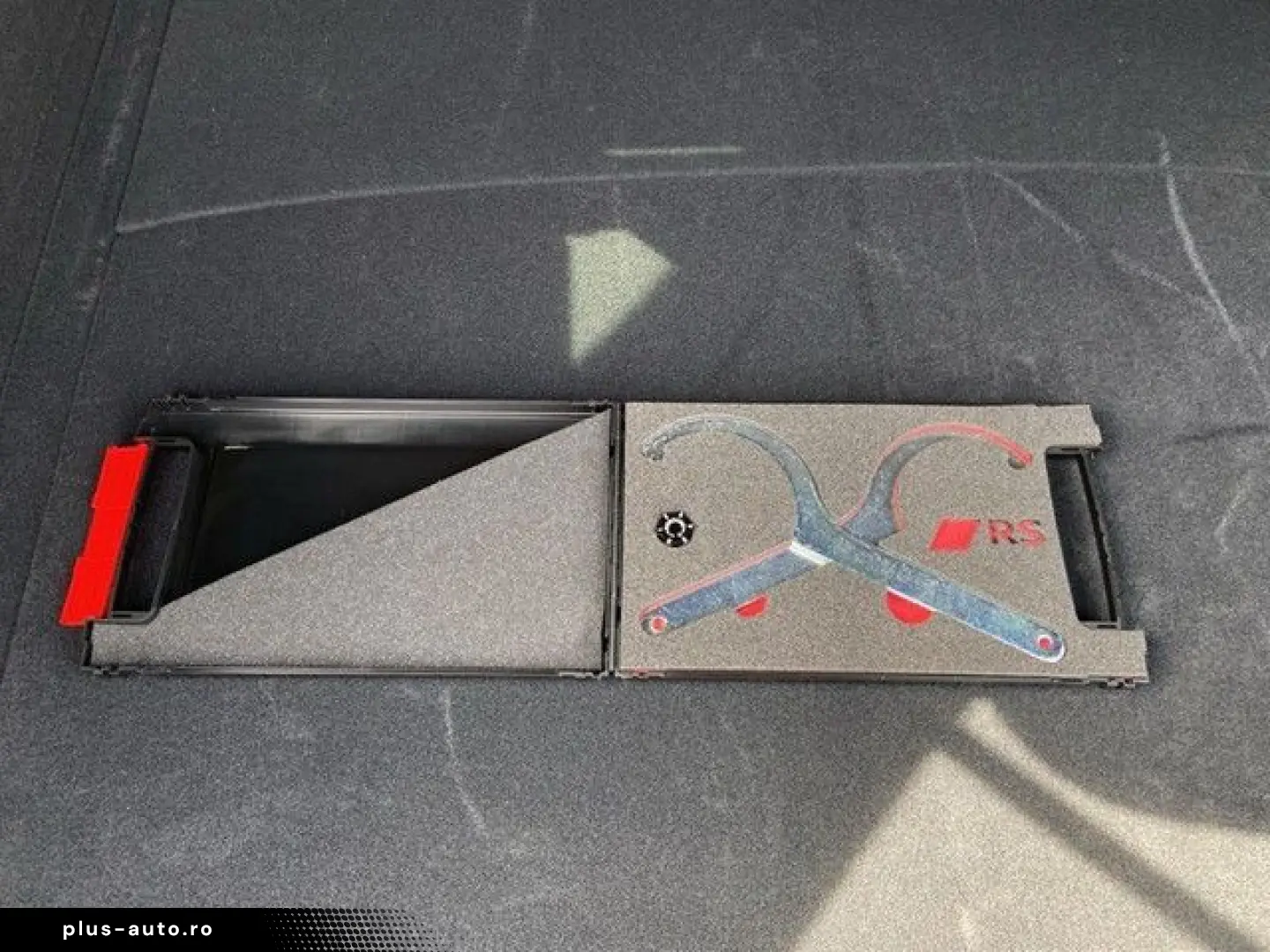 AUDI RS 4 Avant 2.9 TFSI quattro RS quattro AHK MATRI