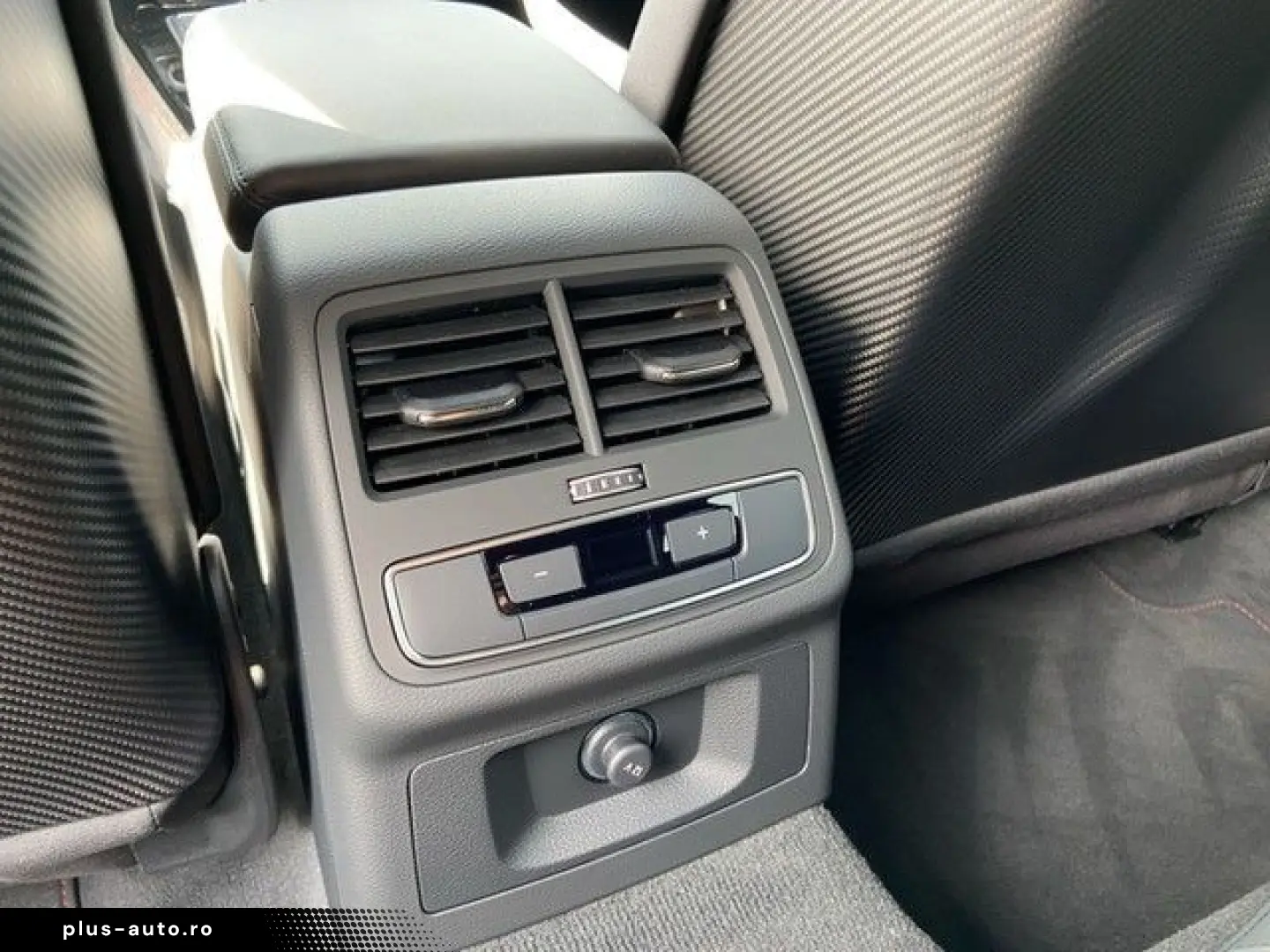 AUDI RS 4 Avant 2.9 TFSI quattro RS quattro AHK MATRI