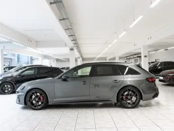 AUDI RS4 Avant TFSI quattro Competition Keyless B&O