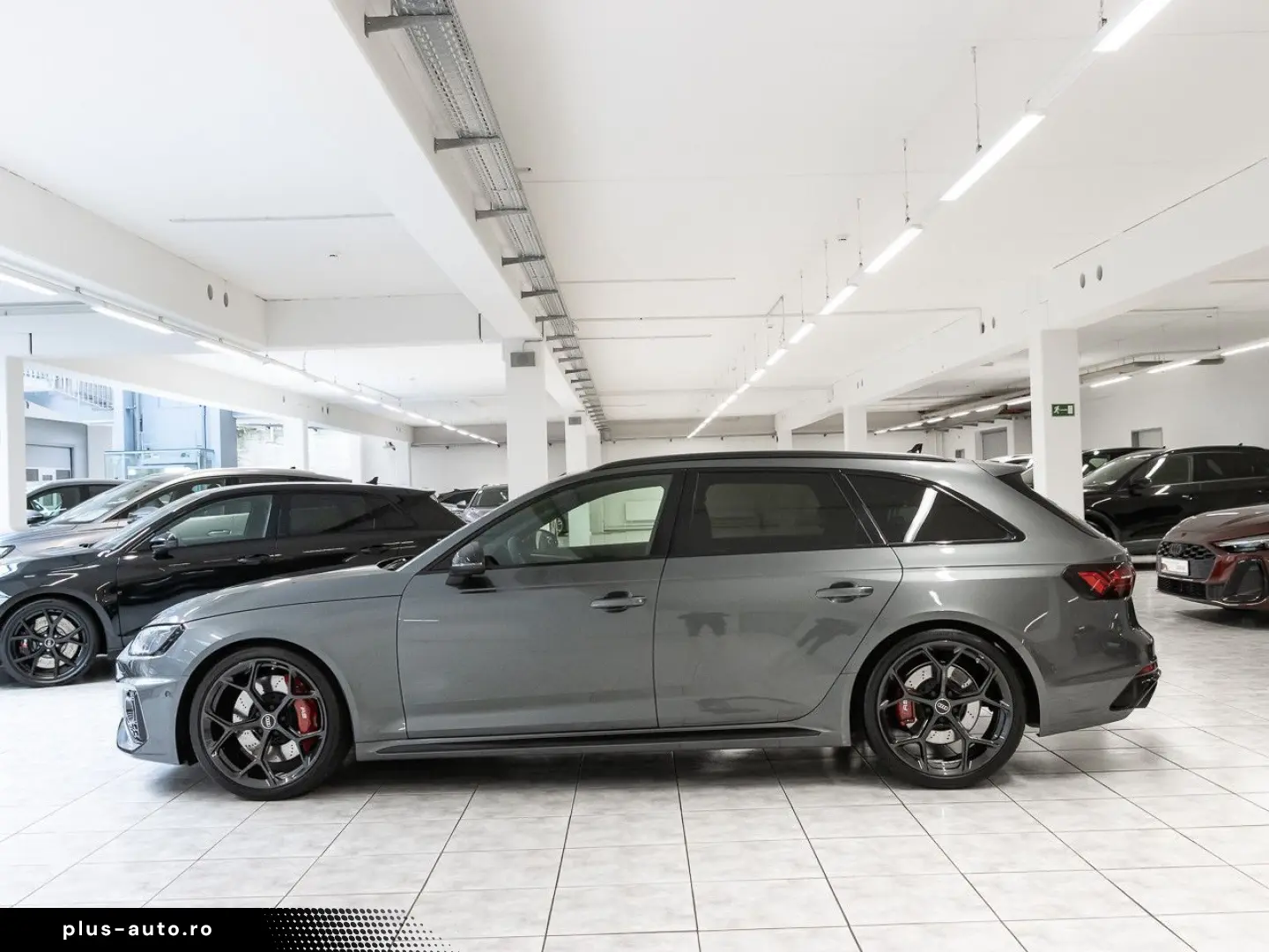 AUDI RS4 Avant TFSI quattro Competition Keyless B&O