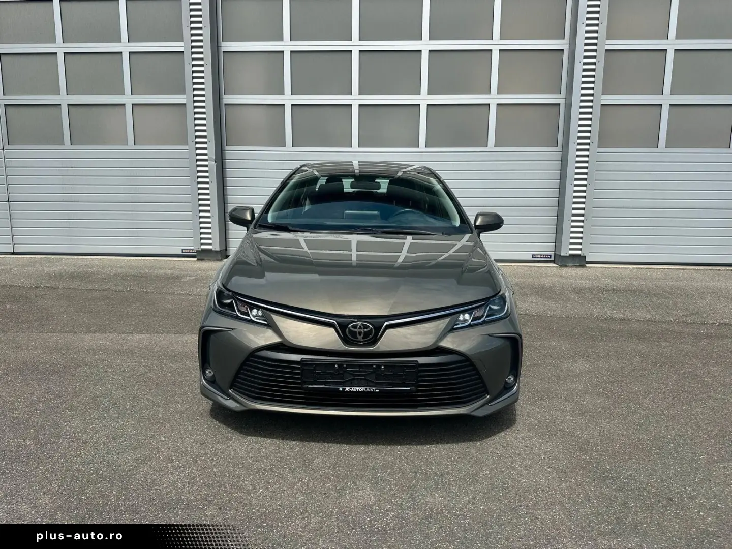 TOYOTA Corolla  Autom  ACC LED  Garantie