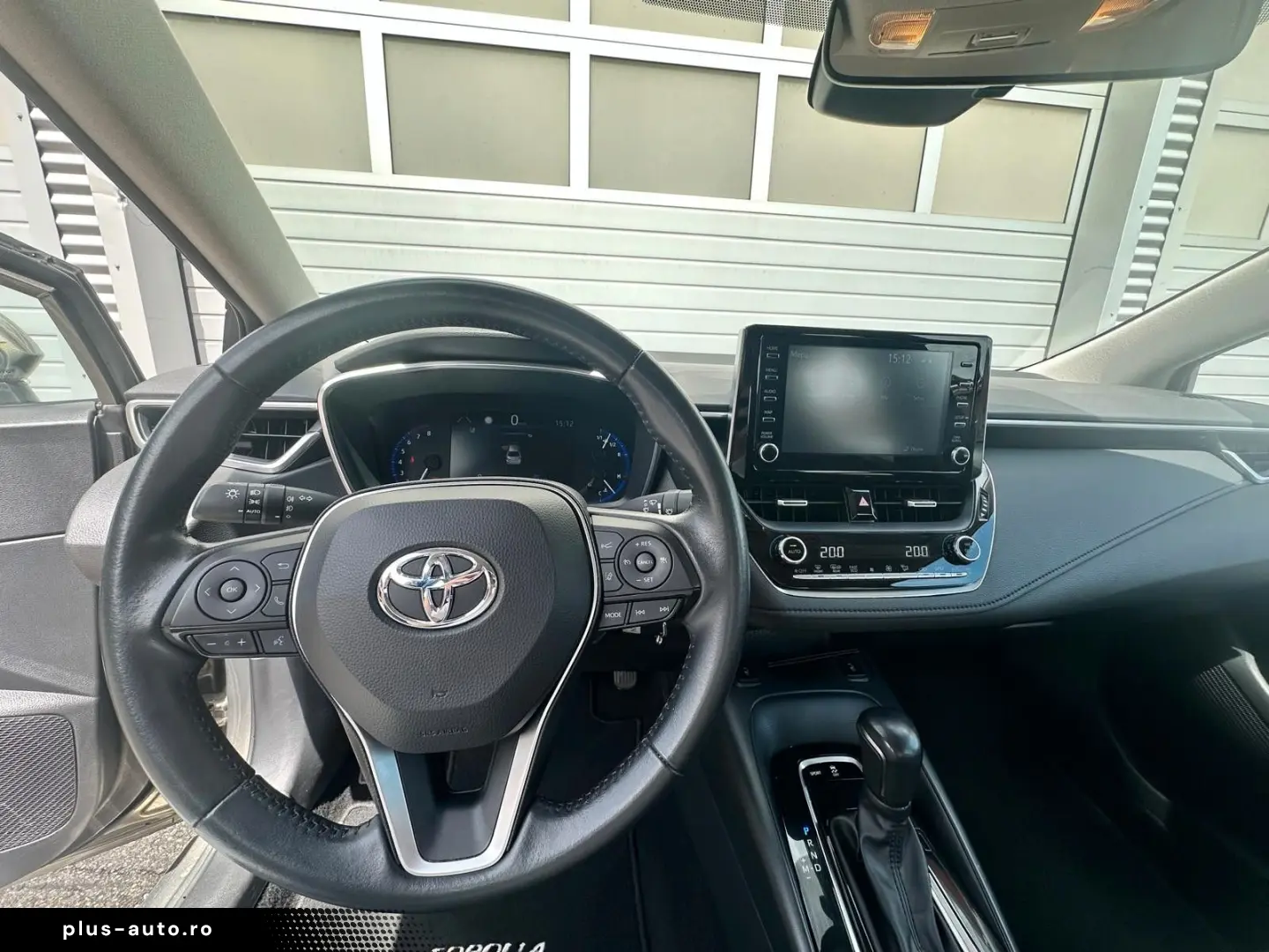 TOYOTA Corolla  Autom  ACC LED  Garantie