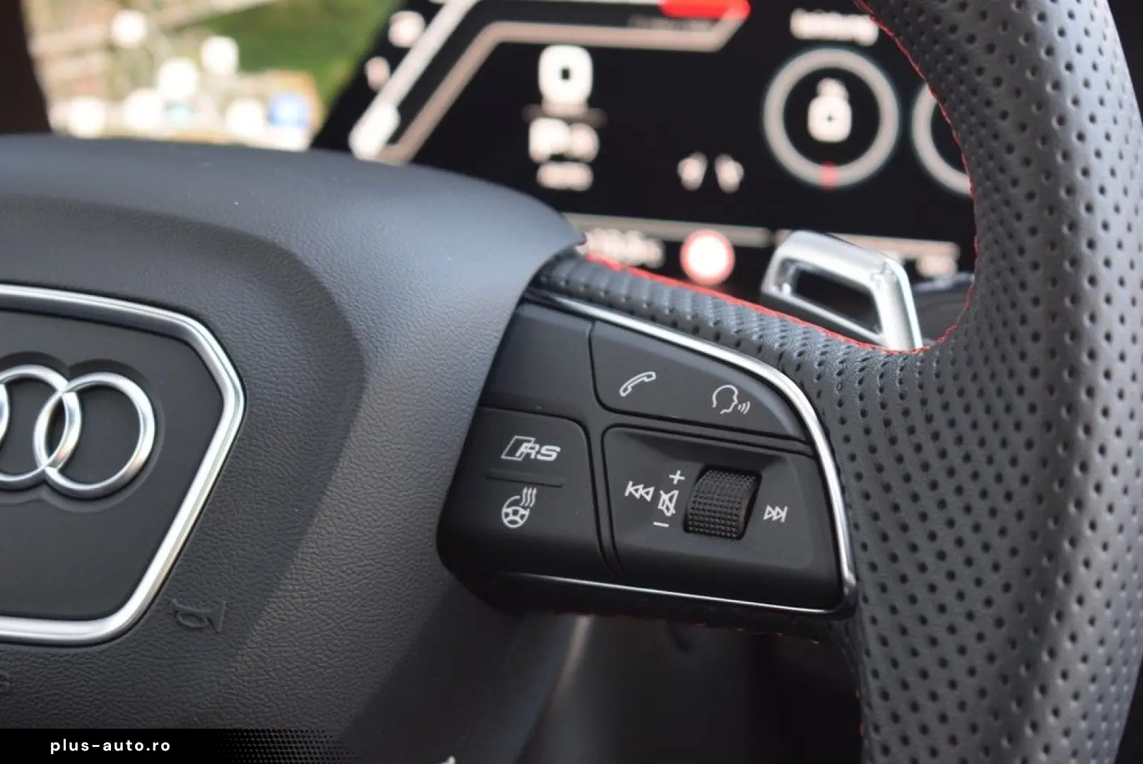 AUDI RS 4 Avant 2.9 TFSI qu Tip  Competition  Matrix