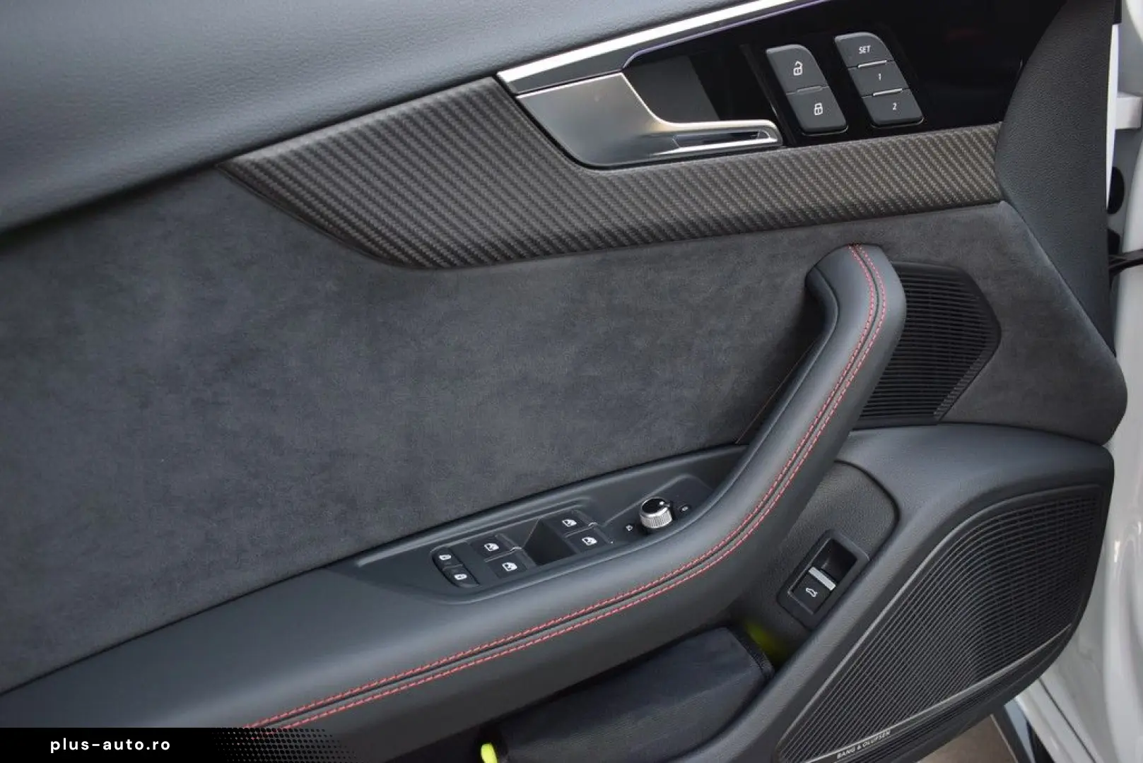 AUDI RS 4 Avant 2.9 TFSI qu Tip  Competition  Matrix