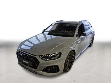 AUDI RS 4 Avant quattro MATRIX BLACK B&O NAV RFK 4xSH