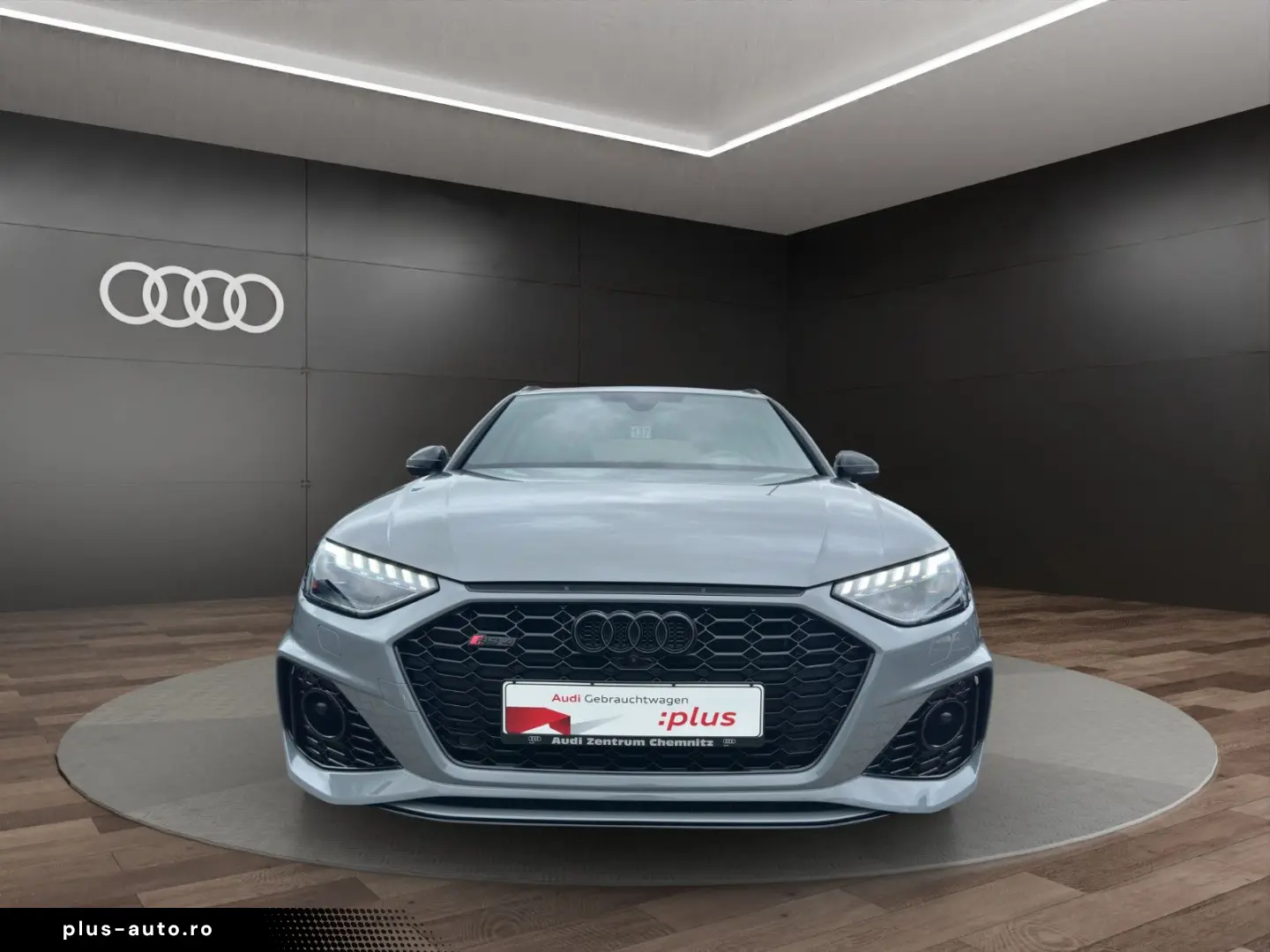 AUDI RS4 Avant tiptr. qu. MATRIX RS DYNAMIC 360