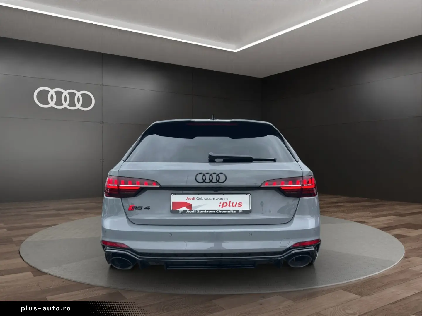 AUDI RS4 Avant tiptr. qu. MATRIX RS DYNAMIC 360