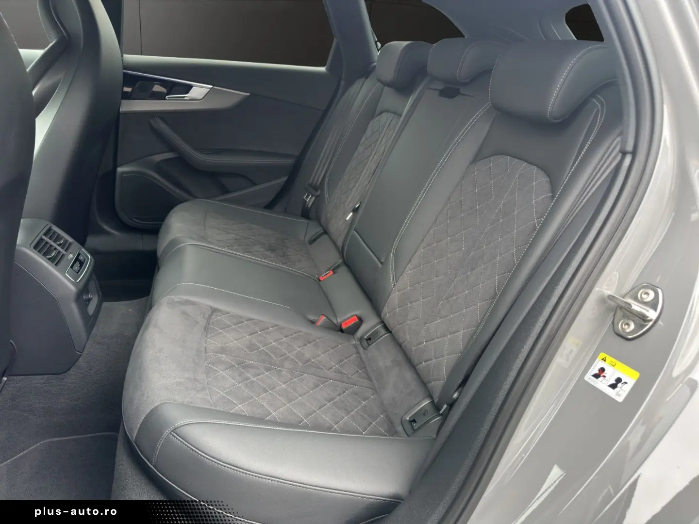 AUDI RS4 Avant tiptr. qu. MATRIX RS DYNAMIC 360