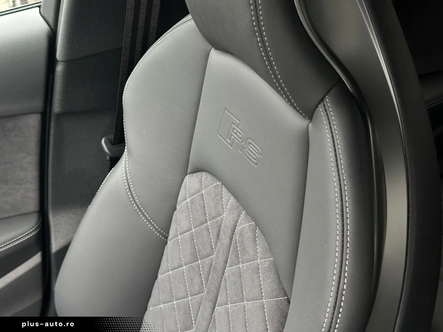 AUDI RS4 Avant tiptr. qu. MATRIX RS DYNAMIC 360