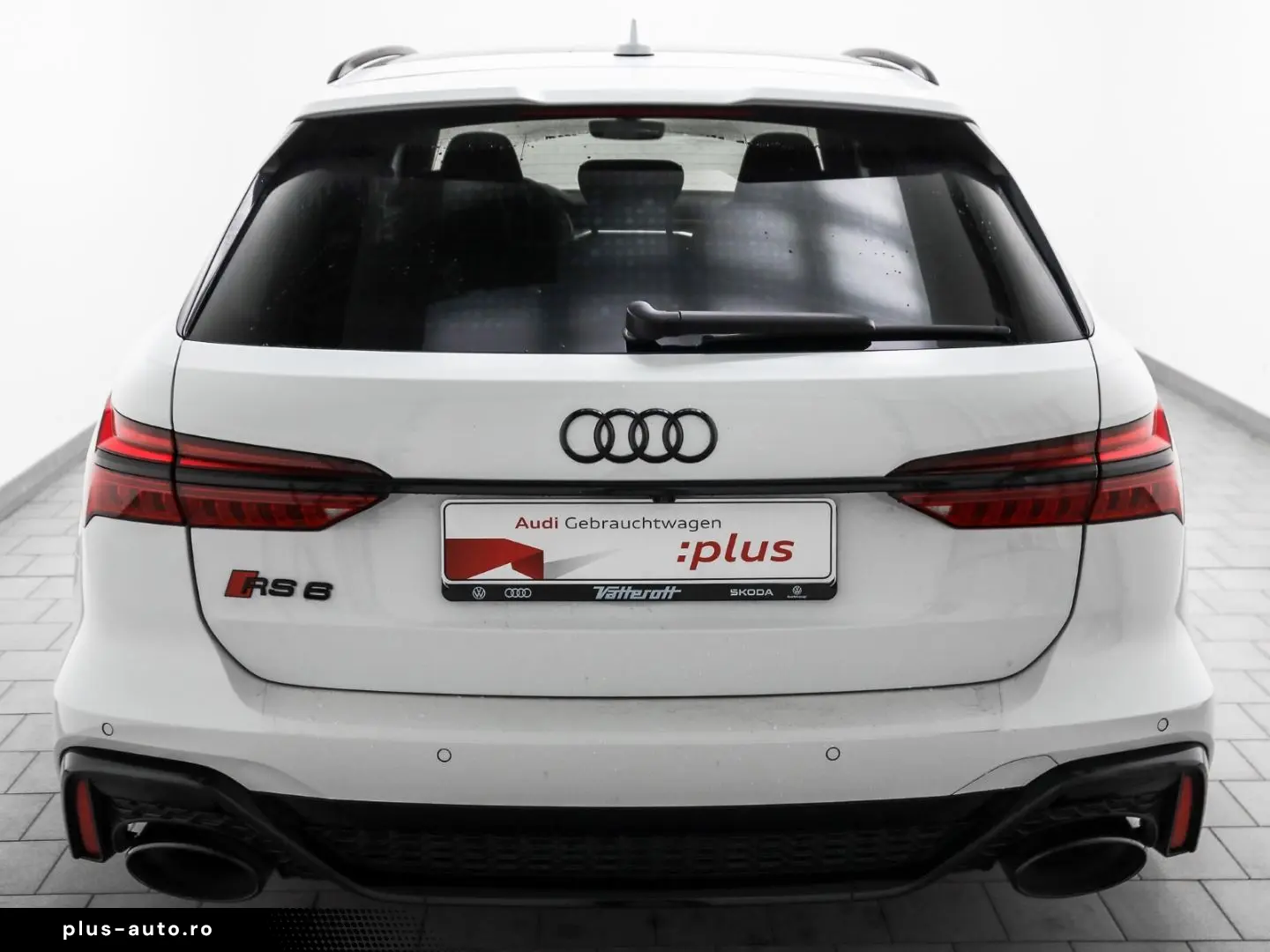 AUDI RS6 Avant performance B&O Pano AHK Keramik