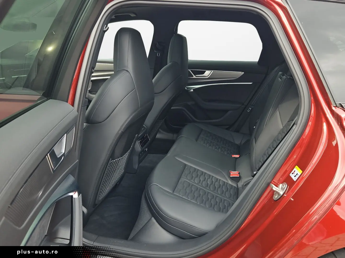 AUDI RS6 Avant tiptronic quattro BlackPack  Pano VMax