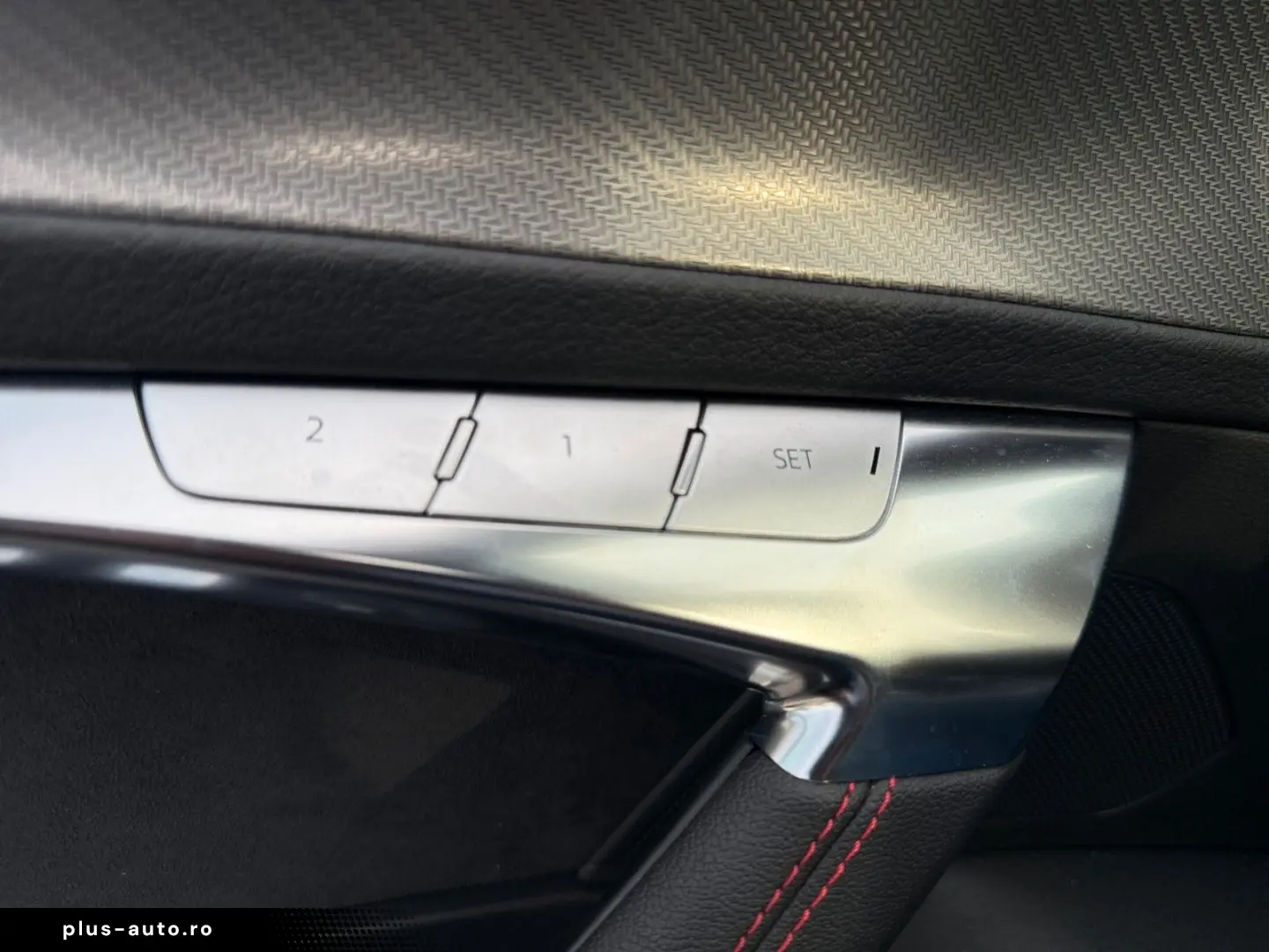 AUDI RS7 Sportback 4.0 TFSI quattro RS-AGA KAM. PANO
