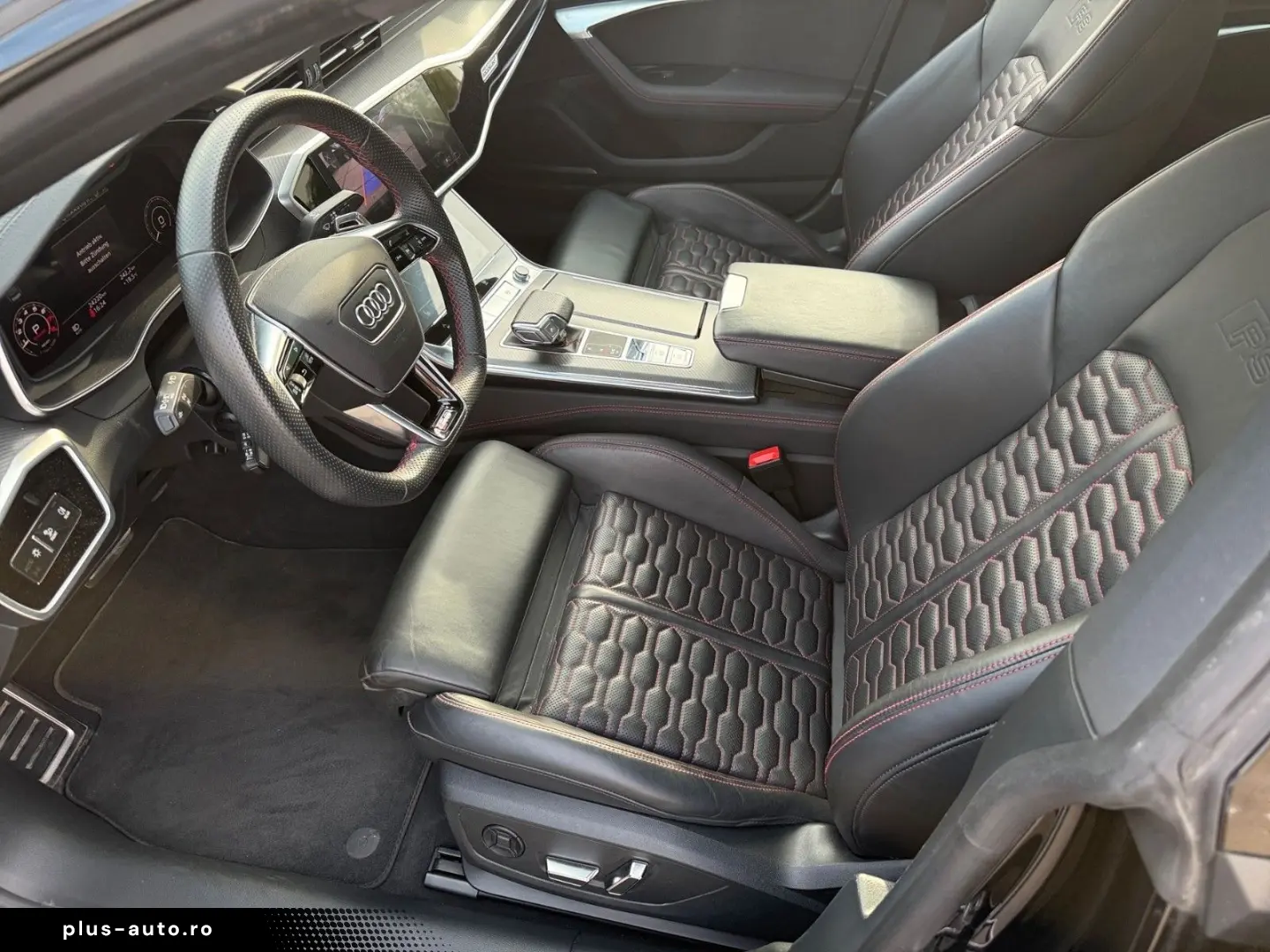 AUDI RS7 Sportback 4.0 TFSI quattro RS-AGA KAM. PANO
