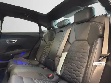 AUDI RS e-tron GT  Matrix Allradlenk ACC 22kW OBC Led