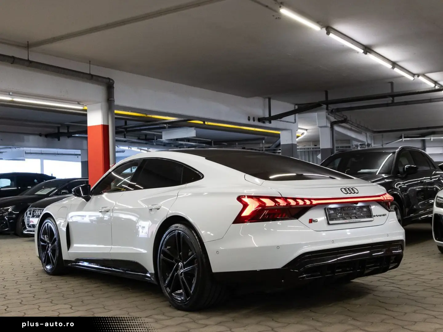 AUDI RS e-tron GT quattro Matrix Pano HeadUp 360  B&O