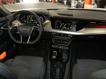 AUDI RS e-tron GT quattro Matrix Pano HeadUp 360  B&O