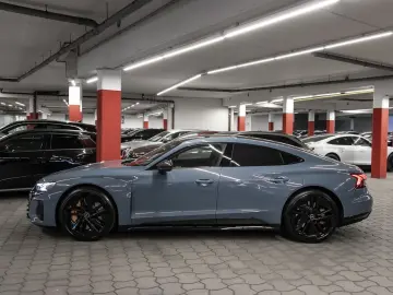 AUDI RS e-tron GT quattro Carbon 360  Head Up 21''