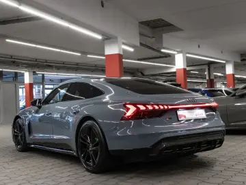 AUDI RS e-tron GT quattro Carbon 360  Head Up 21''