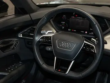 AUDI RS e-tron GT quattro Carbon 360  Head Up 21''