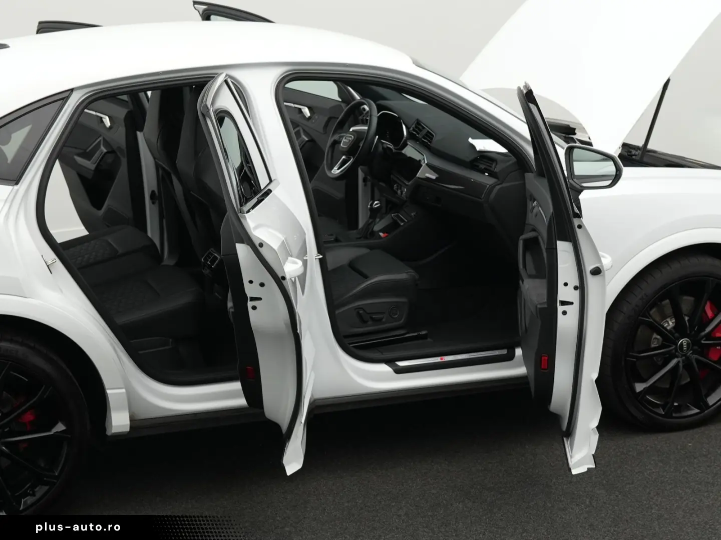 AUDI RS Q3 Sportback AHK MATRIX SONOS