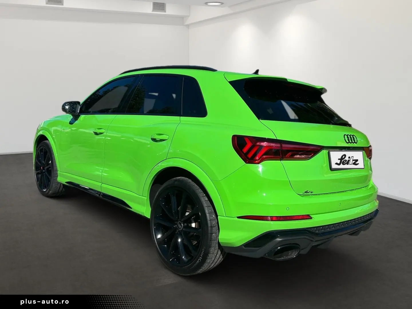 AUDI RSQ3 TFSI quattro  AHK 280 KM H SONOS
