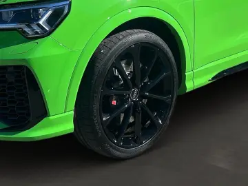 AUDI RSQ3 TFSI quattro  AHK 280 KM H SONOS