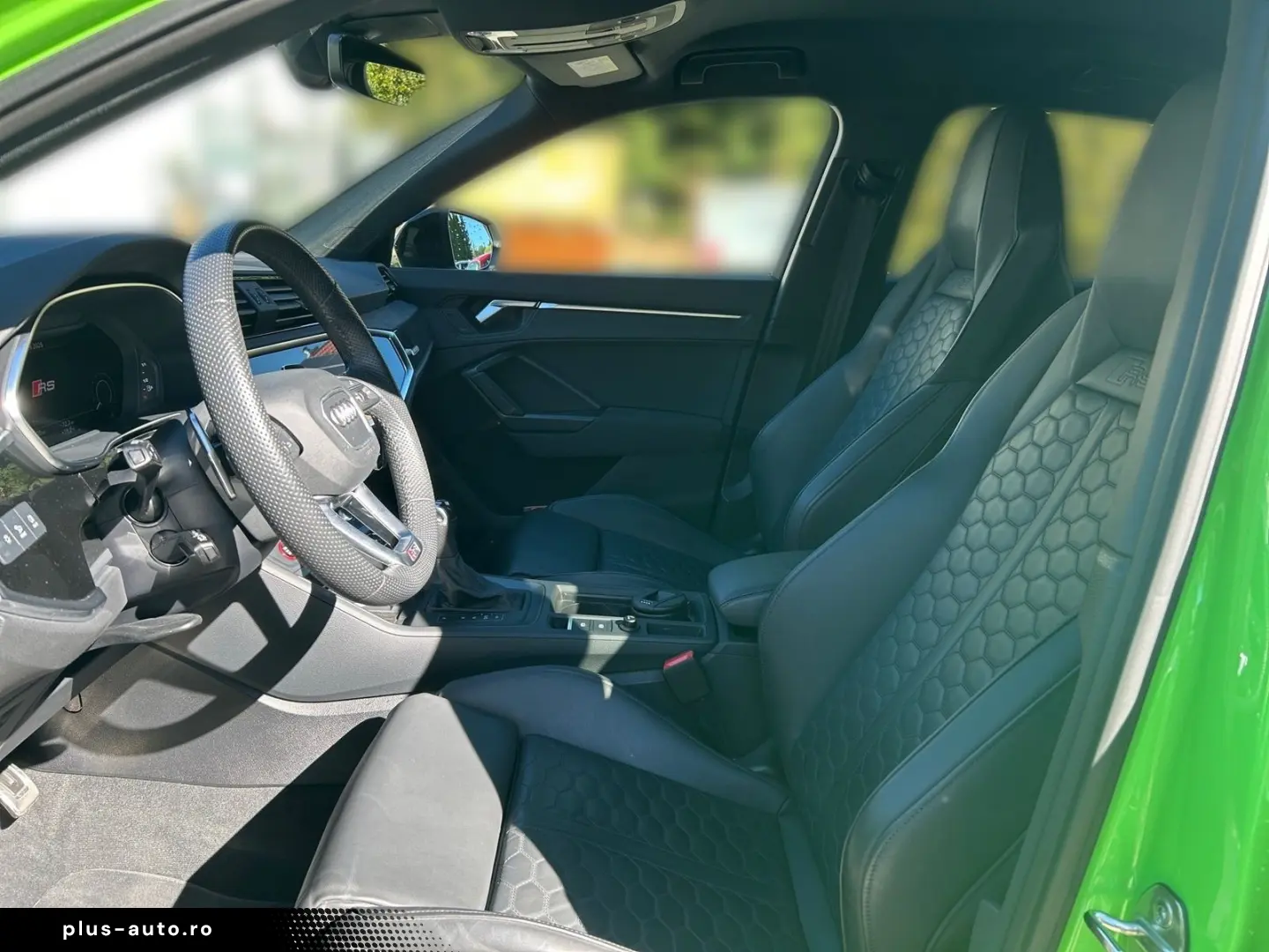 AUDI RSQ3 TFSI quattro  AHK 280 KM H SONOS