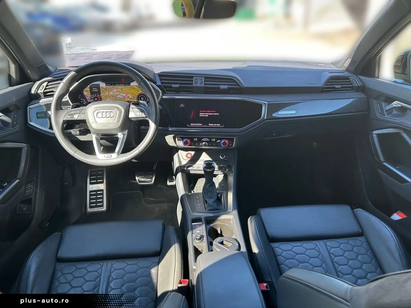 AUDI RSQ3 TFSI quattro  AHK 280 KM H SONOS
