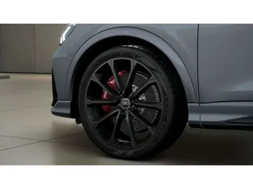 AUDI RS Q3 TFSI qu.  RS-Abgas. P-Dach 21''…