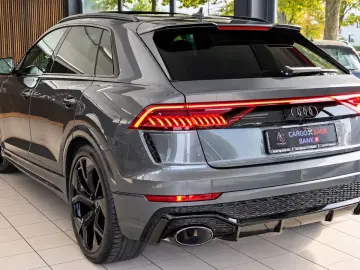 AUDI RS Q8 4.0 TFSI quattro 23  PANO. 360  SOFTCLOSE