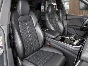 AUDI RS Q8 4.0 TFSI quattro 23  PANO. 360  SOFTCLOSE