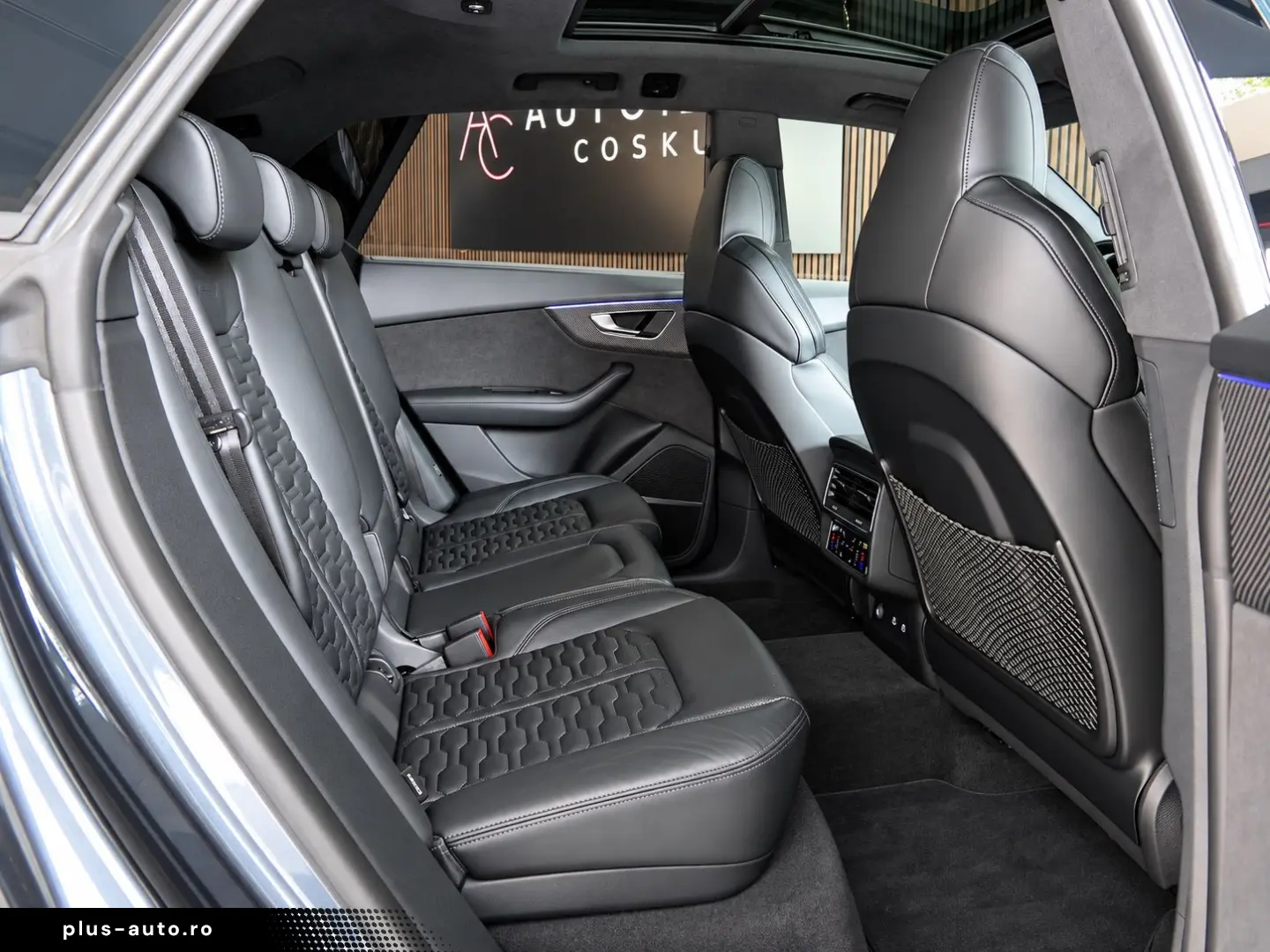 AUDI RS Q8 4.0 TFSI quattro 23  PANO. 360  SOFTCLOSE