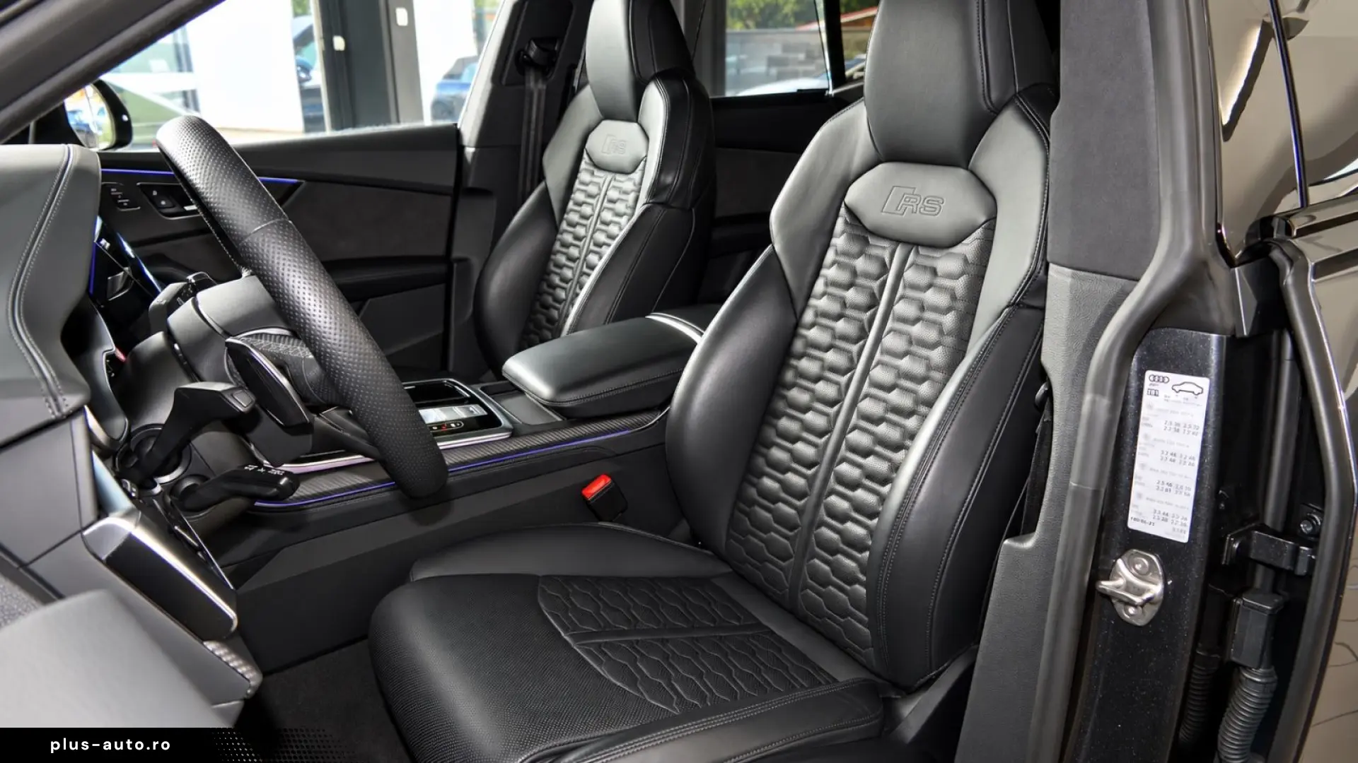 AUDI RS Q8 4.0 TFSI quattro 23  PANO. 360  SOFTCLOSE